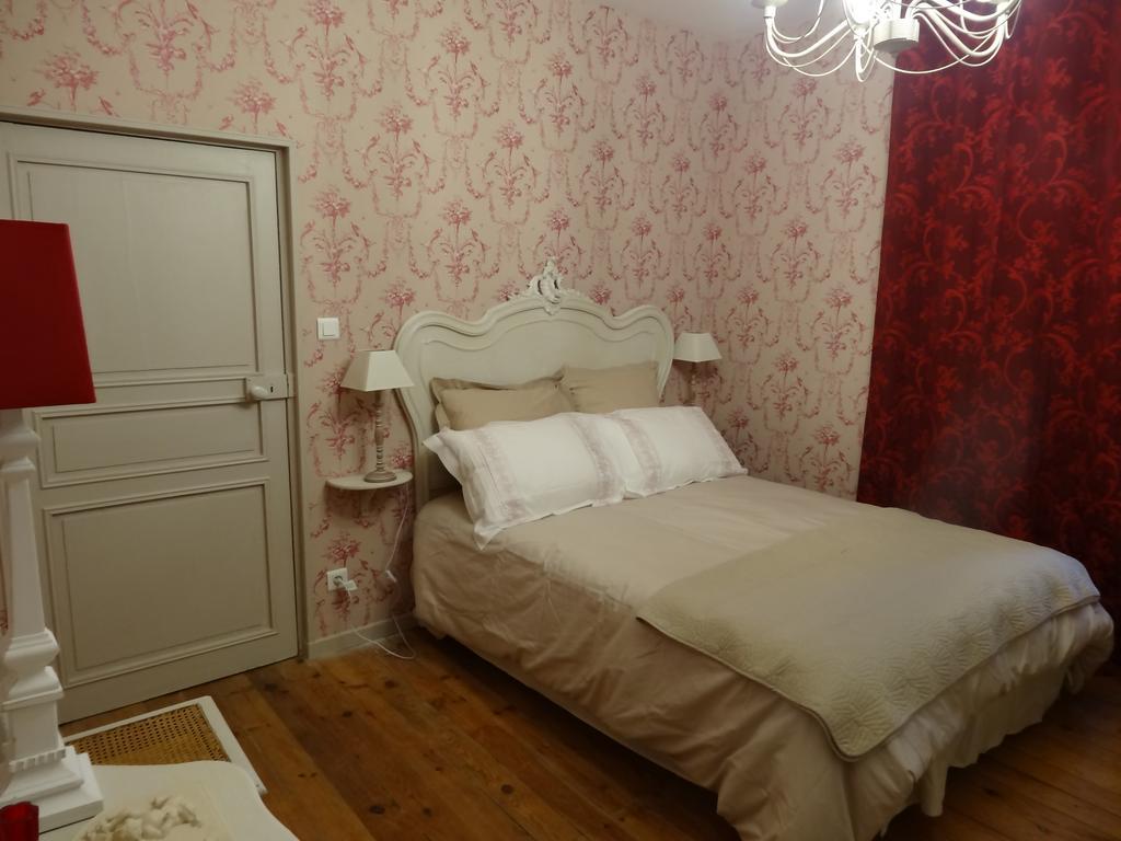 פונז'יבו La Bromontoise Chambres D'Hotes מראה חיצוני תמונה
