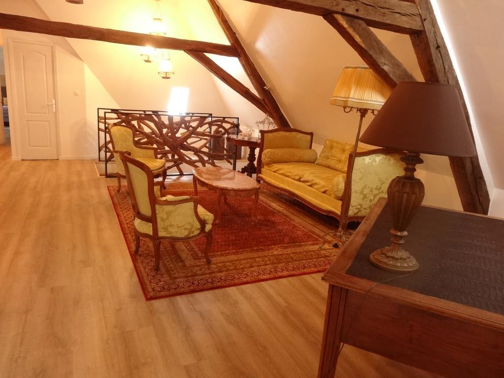 פונז'יבו La Bromontoise Chambres D'Hotes מראה חיצוני תמונה